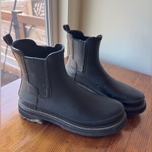 Hunter refined stitch detail Chelsea rain boots